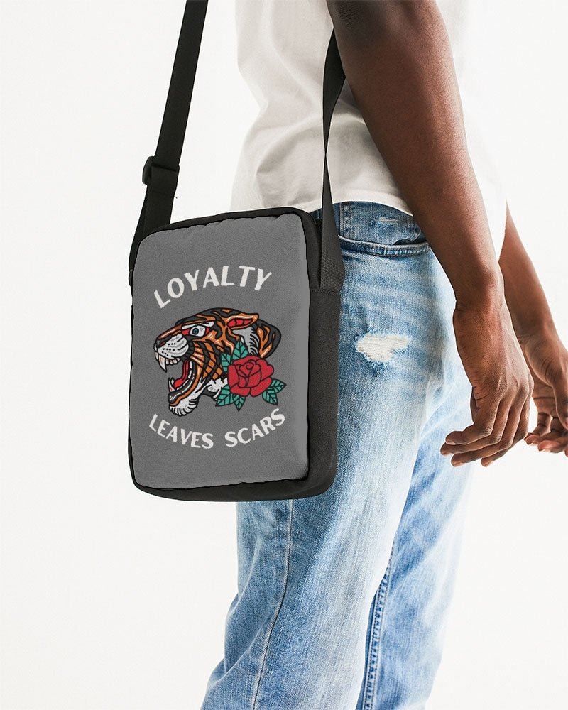 God's Girl Loyalty Leaves Scars Messenger Pouch